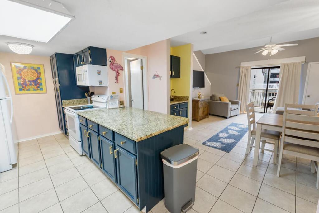 Sugar Beach 330 By Albvr - This Beautiful 3Br Has Space For The Whole Family And Great Views ガルフ・ショアーズ エクステリア 写真